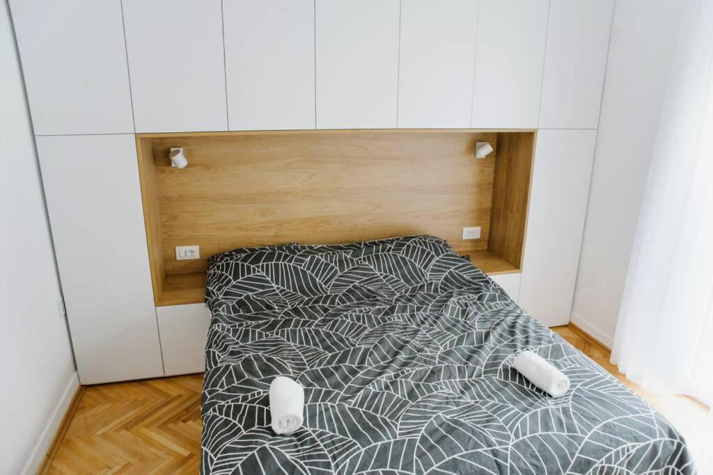 פודגוריצה Millennium Bridge Cozy Apartment Top Location מראה חיצוני תמונה