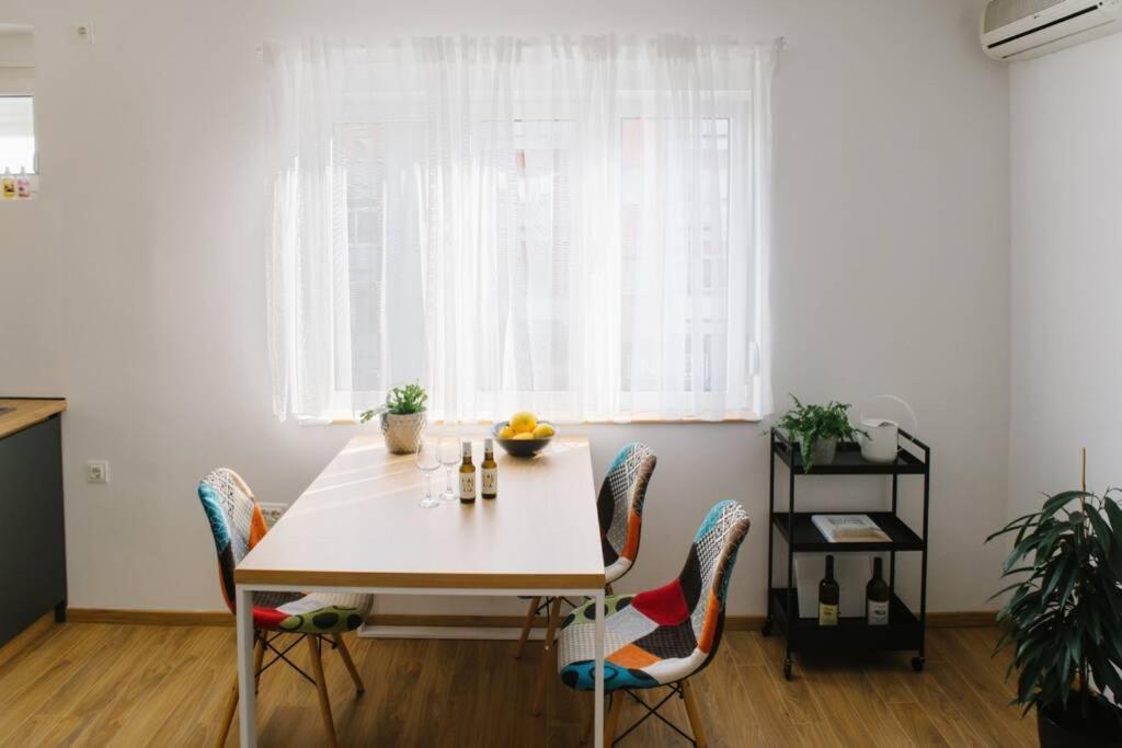 פודגוריצה Millennium Bridge Cozy Apartment Top Location מראה חיצוני תמונה