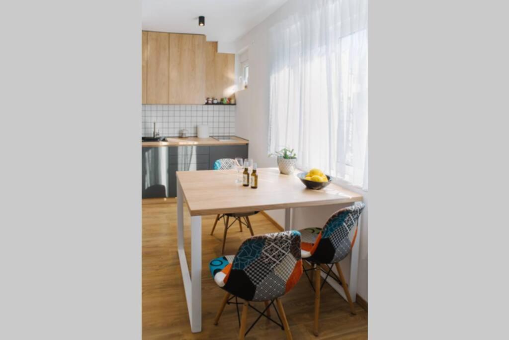 פודגוריצה Millennium Bridge Cozy Apartment Top Location מראה חיצוני תמונה